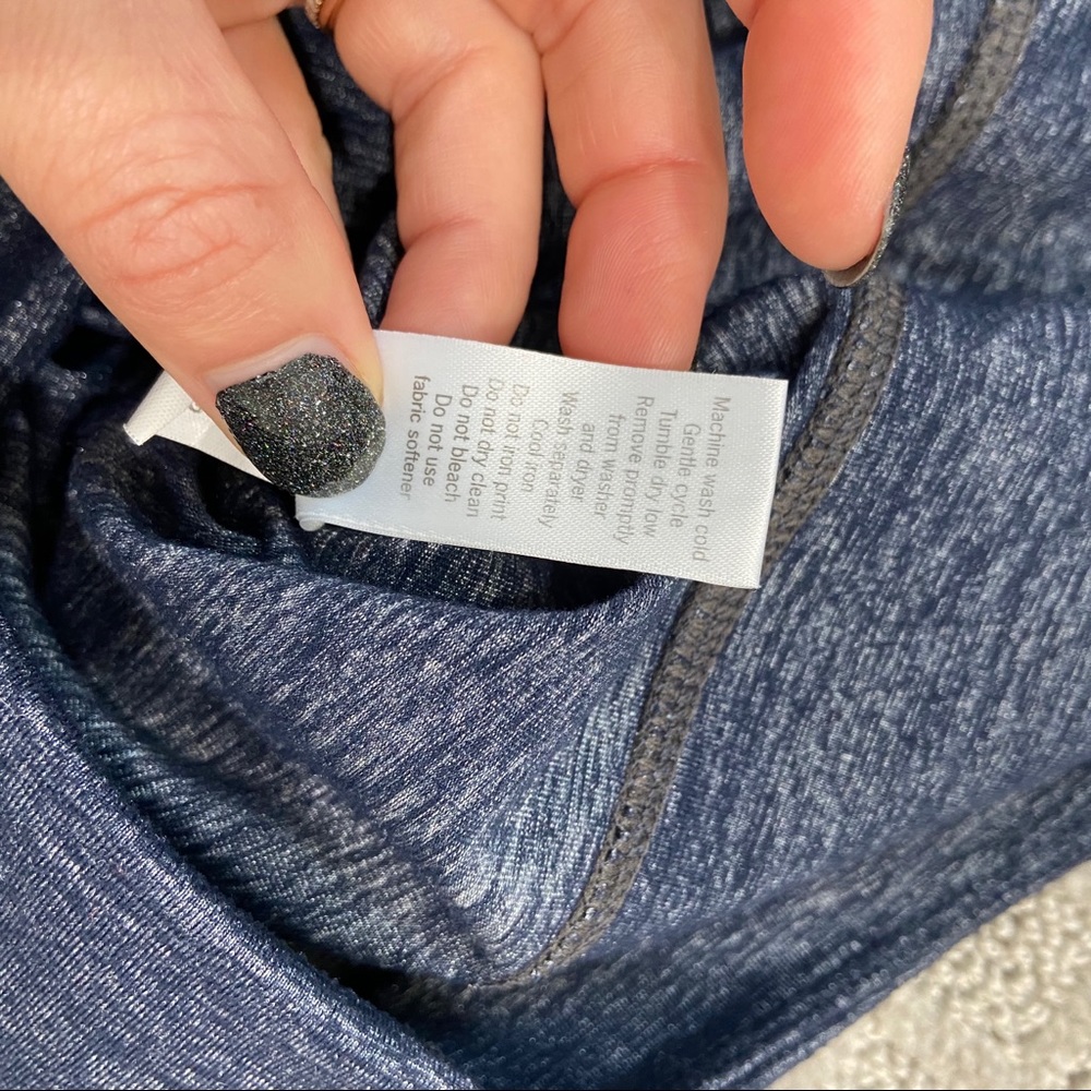 Athleta High Rise Capri Pants Heather Blue - Picture 7 of 8